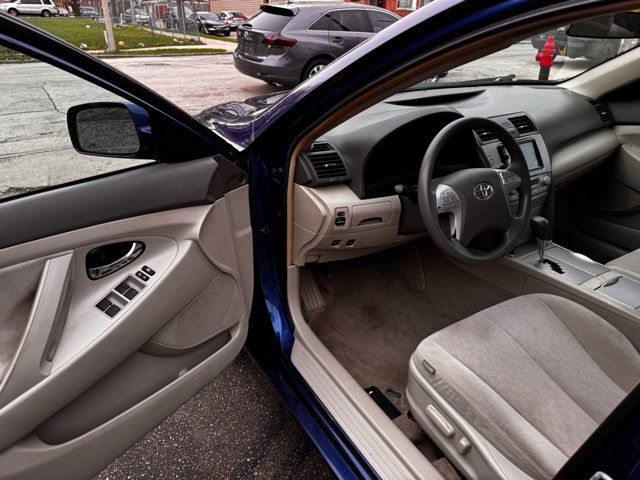 2010 Toyota Camry Hybrid