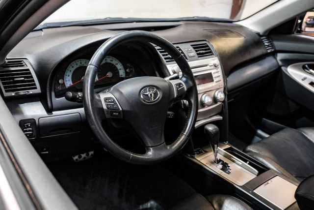 2010 Toyota Camry SE V6