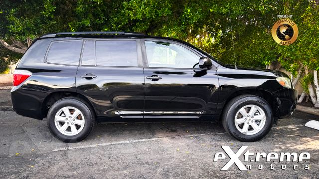 2010 Toyota Highlander Base