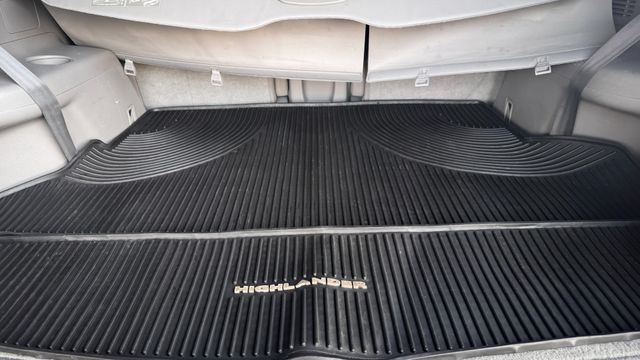 2010 Toyota Highlander Base