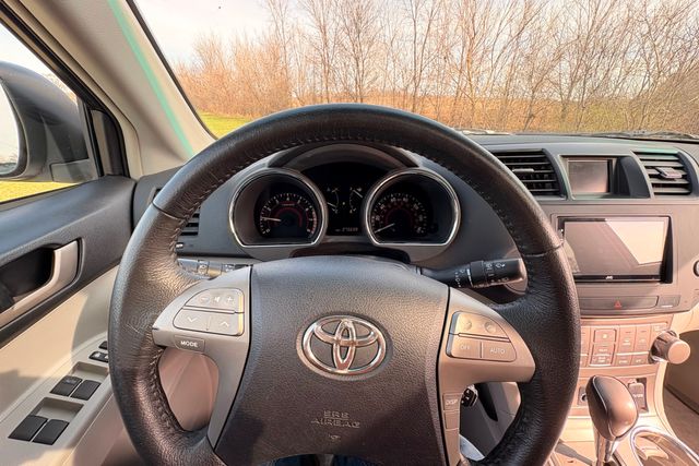 2010 Toyota Highlander SE AWD | Roscoe, IL | Autoland Outlets 2010 Toyota Highlander SE AWD | Roscoe, IL | Autoland Outlets