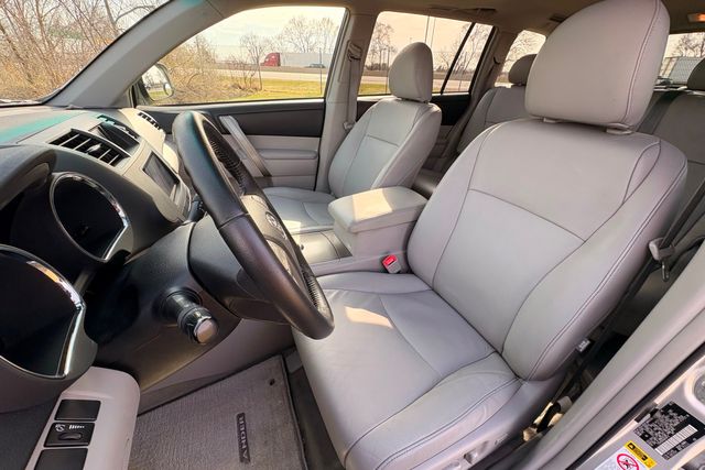 2010 Toyota Highlander SE AWD | Roscoe, IL | Autoland Outlets 2010 Toyota Highlander SE AWD | Roscoe, IL | Autoland Outlets