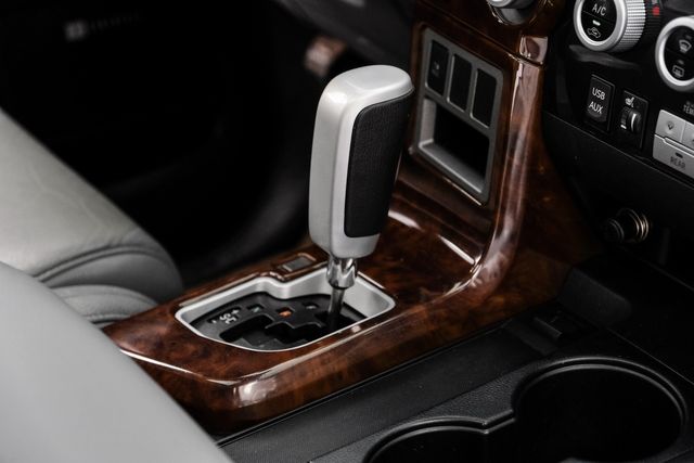 2010 Toyota Sequoia 2WD Limited Nav OneOwner 2ndRowCaptains JBL | Dallas, TX | Stevens Motor Company LLC