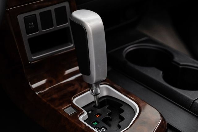 2010 Toyota Sequoia 2WD Limited Nav OneOwner 2ndRowCaptains JBL | Dallas, TX | Stevens Motor Company LLC