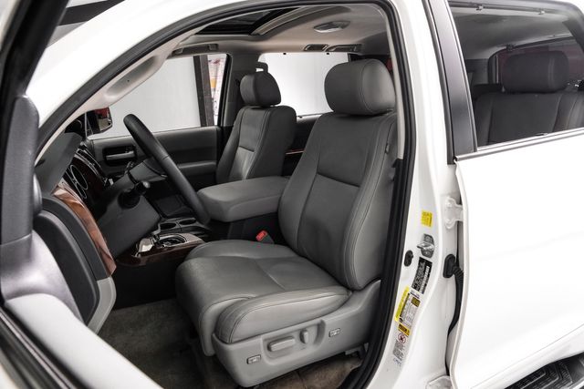 2010 Toyota Sequoia 2WD Limited Nav OneOwner 2ndRowCaptains JBL | Dallas, TX | Stevens Motor Company LLC