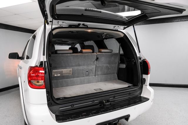 2010 Toyota Sequoia 2WD Limited Nav OneOwner 2ndRowCaptains JBL | Dallas, TX | Stevens Motor Company LLC