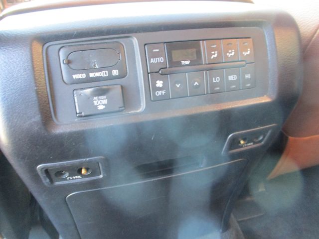 2010 Toyota Sequoia Platinum