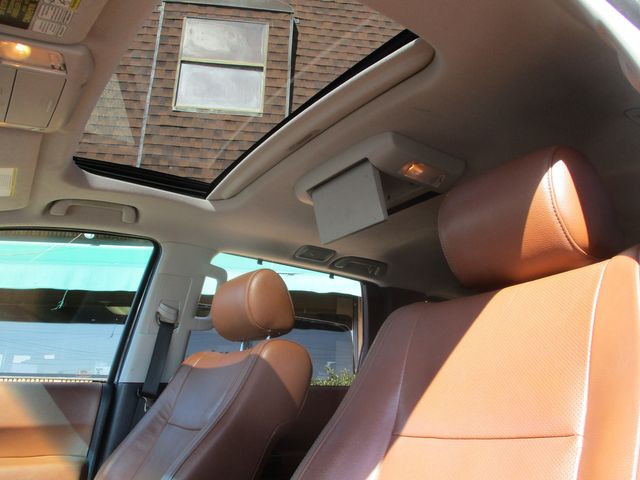2010 Toyota Sequoia Platinum