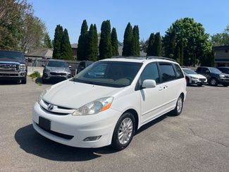 2010 Toyota Sienna XLE | West Springfield , MA | Baron Auto Sales