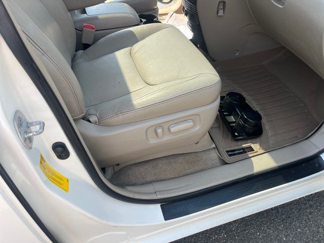 2010 Toyota Sienna XLE