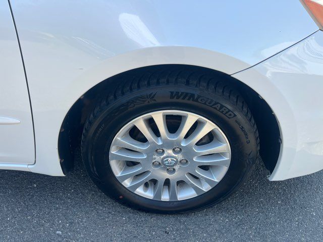 2010 Toyota Sienna XLE