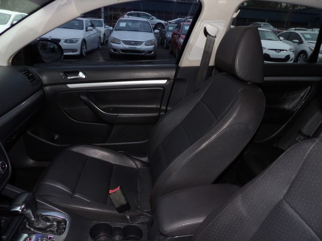 2010 Volkswagen Jetta Limited Edition PZEV | Dalton, GA | Paniagua Auto Mall 2010 Volkswagen Jetta Limited Edition PZEV | Dalton, GA | Paniagua Auto Mall