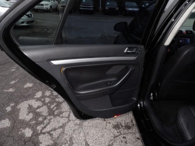 2010 Volkswagen Jetta Limited Edition PZEV | Dalton, GA | Paniagua Auto Mall 