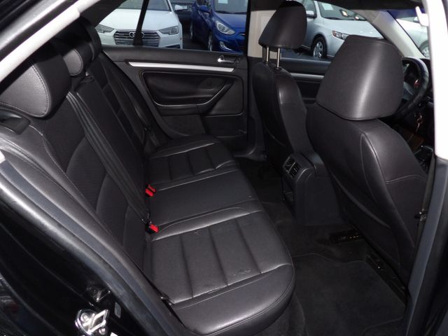 2010 Volkswagen Jetta Limited Edition PZEV | Dalton, GA | Paniagua Auto Mall 