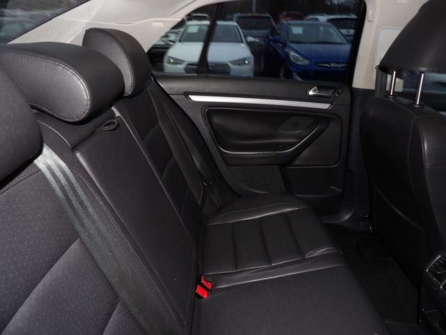 2010 Volkswagen Jetta Limited Edition PZEV | Dalton, GA | Paniagua Auto Mall 2010 Volkswagen Jetta Limited Edition PZEV | Dalton, GA | Paniagua Auto Mall