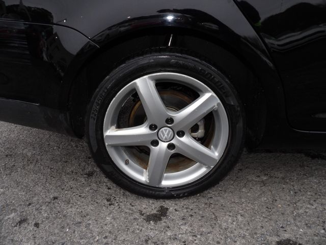 2010 Volkswagen Jetta Limited Edition PZEV | Dalton, GA | Paniagua Auto Mall 2010 Volkswagen Jetta Limited Edition PZEV | Dalton, GA | Paniagua Auto Mall