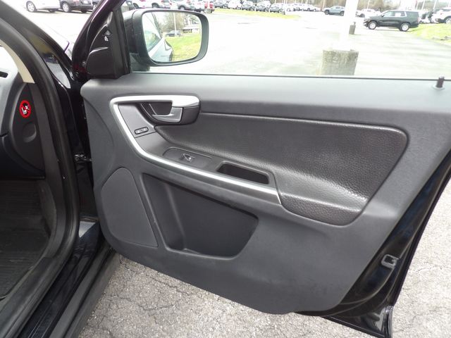 2010 Volvo XC60 T6 R-Design | Dalton, GA | Paniagua Auto Mall 2010 Volvo XC60 T6 R-Design | Dalton, GA | Paniagua Auto Mall