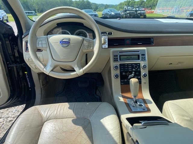 2010 Volvo XC70 3.2L | Maryland Heights, MO | Continental Auto Sales 2010 Volvo XC70 3.2L | Maryland Heights, MO | Continental Auto Sales