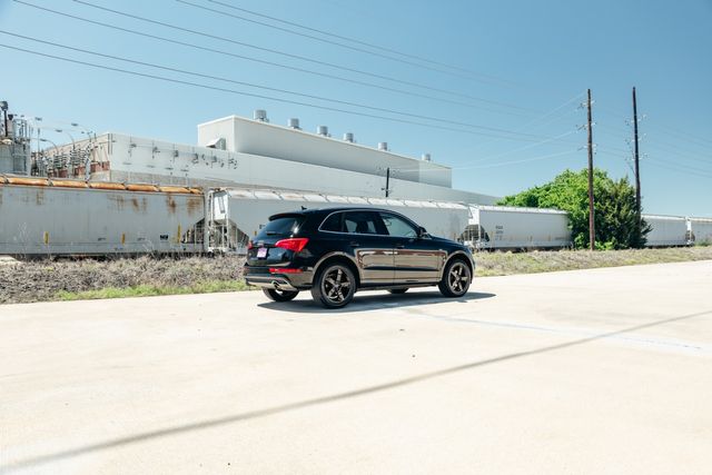 2011 Audi Q5 3.2 quattro Premium Plus | Addison, TX | Apex Auto Sports