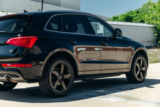 2011 Audi Q5 3.2 quattro Premium Plus | Addison, TX | Apex Auto Sports 2011 Audi Q5 3.2 quattro Premium Plus | Addison, TX | Apex Auto Sports