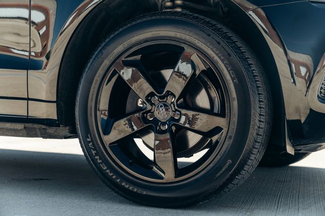 2011 Audi Q5 3.2 quattro Premium Plus | Addison, TX | Apex Auto Sports 2011 Audi Q5 3.2 quattro Premium Plus | Addison, TX | Apex Auto Sports