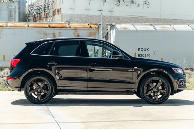 2011 Audi Q5 3.2 quattro Premium Plus | Addison, TX | Apex Auto Sports