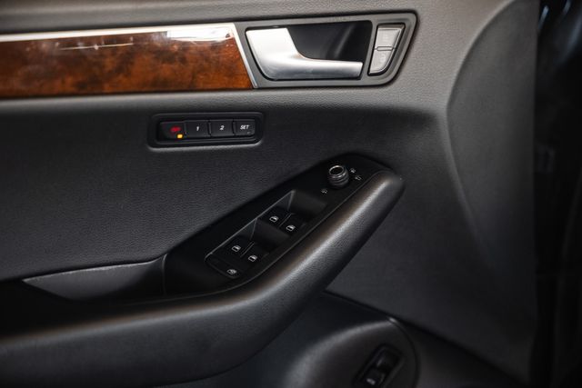 2011 Audi Q5 3.2 quattro Premium Plus | Addison, TX | Apex Auto Sports