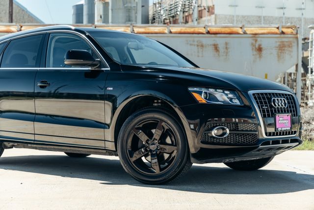2011 Audi Q5 3.2 quattro Premium Plus | Addison, TX | Apex Auto Sports