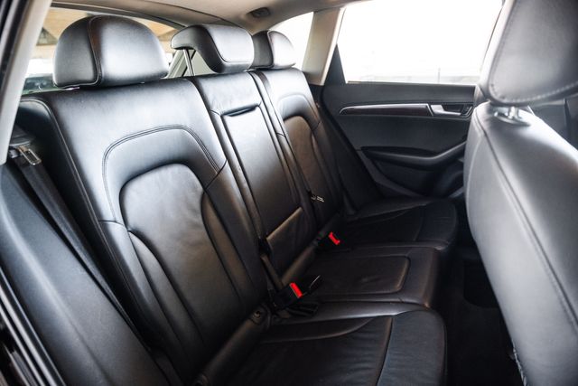 2011 Audi Q5 3.2 quattro Premium Plus | Addison, TX | Apex Auto Sports