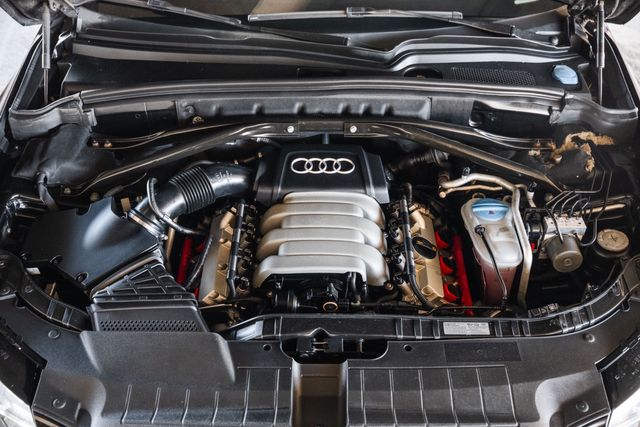2011 Audi Q5 3.2 quattro Premium Plus | Addison, TX | Apex Auto Sports