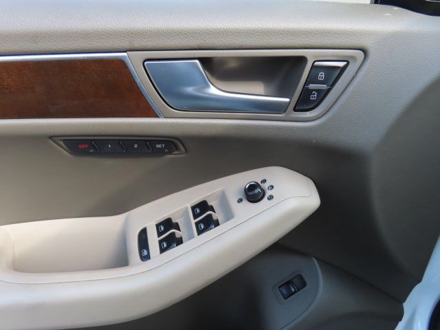 2011 Audi Q5 2.0T quattro Premium Plus