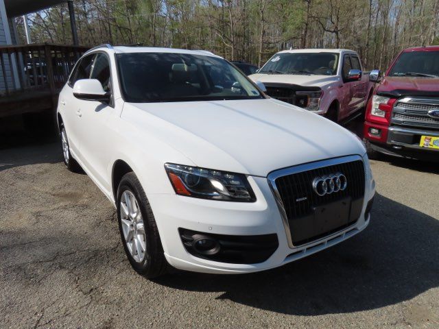 2011 Audi Q5 2.0T quattro Premium Plus
