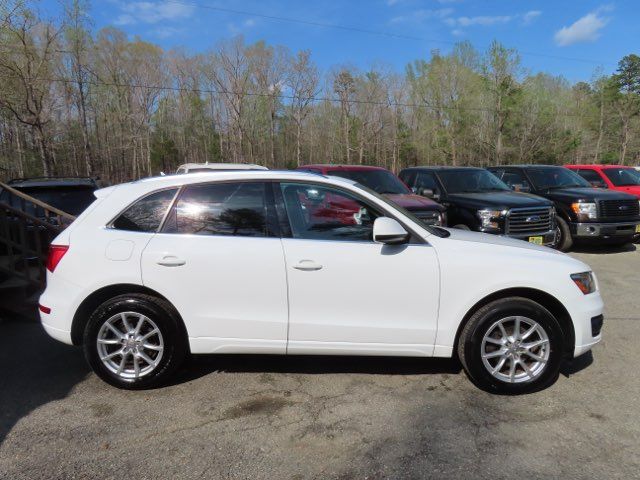 2011 Audi Q5 2.0T quattro Premium Plus