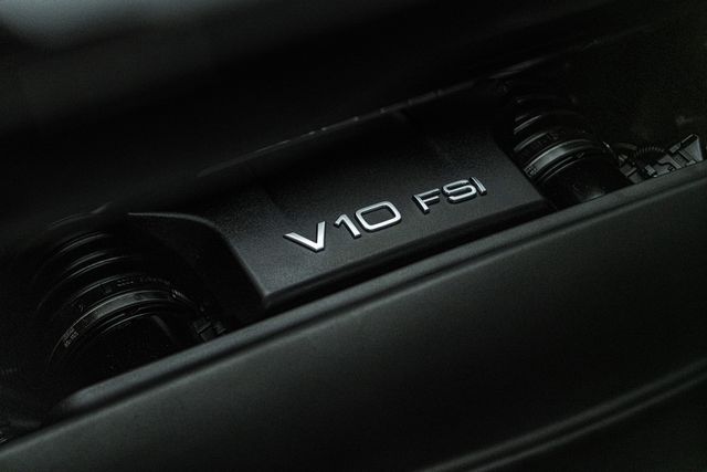 2011 Audi R8 V10 5.2 Spyder w/ Upgrades | Carrollton, TX | Texas Hot Rides