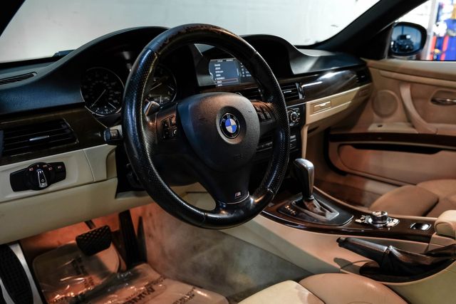 2011 BMW 335i Convertible M SPORT PKG Premium Pkg NAV 18" Wheels | Dallas, TX | East Dallas Diesel 2011 BMW 335i Convertible M SPORT PKG Premium Pkg NAV 18" Wheels | Dallas, TX | East Dallas Diesel