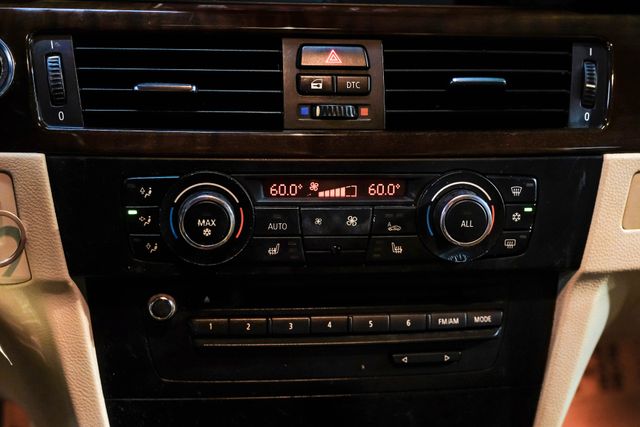 2011 BMW 335i Convertible M SPORT PKG Premium Pkg NAV 18" Wheels | Dallas, TX | East Dallas Diesel 2011 BMW 335i Convertible M SPORT PKG Premium Pkg NAV 18" Wheels | Dallas, TX | East Dallas Diesel