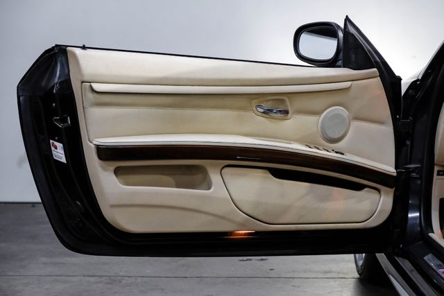 2011 BMW 335i Convertible M SPORT PKG Premium Pkg NAV 18" Wheels | Dallas, TX | East Dallas Diesel 2011 BMW 335i Convertible M SPORT PKG Premium Pkg NAV 18" Wheels | Dallas, TX | East Dallas Diesel