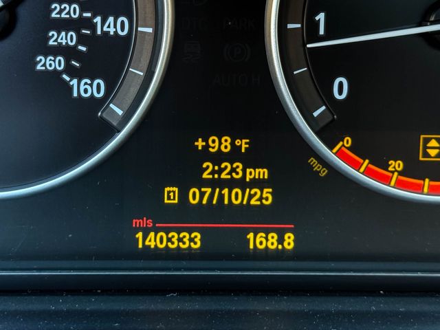 2011 BMW 5 Series 535i - 6spd MANUAL - | Agoura Hills, CA | SoCal Auto Group 2011 BMW 5 Series 535i - 6spd MANUAL - | Agoura Hills, CA | SoCal Auto Group