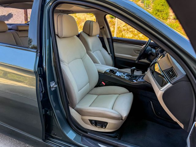 2011 BMW 5 Series 535i - 6spd MANUAL - | Agoura Hills, CA | SoCal Auto Group 2011 BMW 5 Series 535i - 6spd MANUAL - | Agoura Hills, CA | SoCal Auto Group