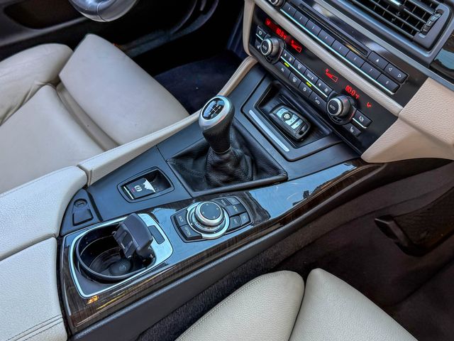 2011 BMW 5 Series 535i - 6spd MANUAL - | Agoura Hills, CA | SoCal Auto Group 2011 BMW 5 Series 535i - 6spd MANUAL - | Agoura Hills, CA | SoCal Auto Group
