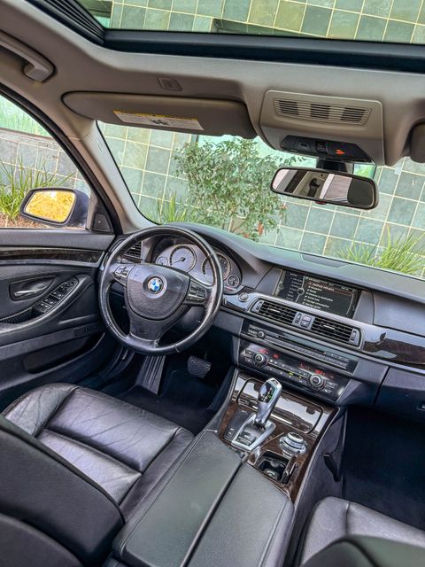 2011 BMW 5 Series 535i xDrive | Agoura Hills, CA | SoCal Auto Group 2011 BMW 5 Series 535i xDrive | Agoura Hills, CA | SoCal Auto Group