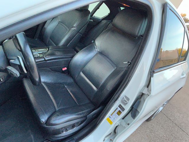 2011 BMW 5 Series 550i | Plano, TX | Schneck Motor Company 2011 BMW 5 Series 550i | Plano, TX | Schneck Motor Company