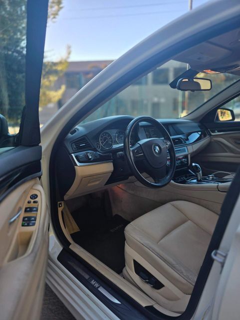 2011 BMW 5 Series 535i | Reseda, CA | Angeles Auto Alliance 2011 BMW 5 Series 535i | Reseda, CA | Angeles Auto Alliance