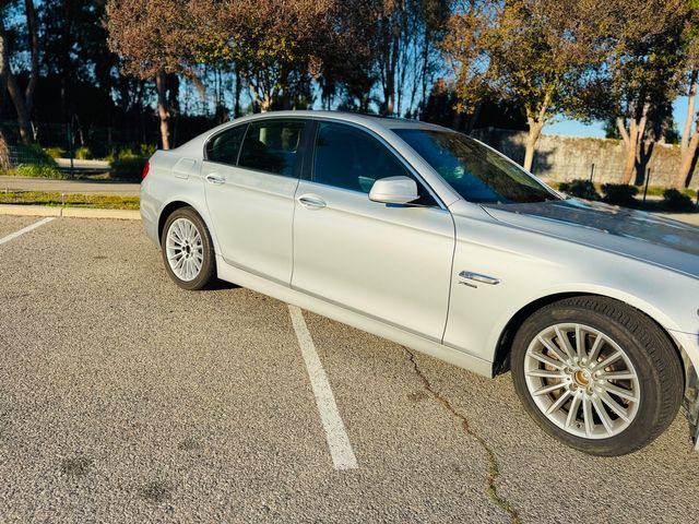 2011 BMW 5 Series 535i xDrive 2011 BMW 5 Series 535i xDrive