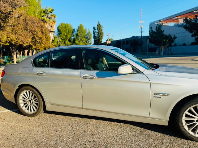 2011 BMW 5 Series 535i xDrive 2011 BMW 5 Series 535i xDrive