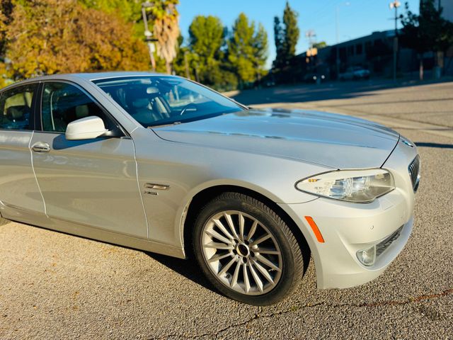 2011 BMW 5 Series 535i xDrive 2011 BMW 5 Series 535i xDrive