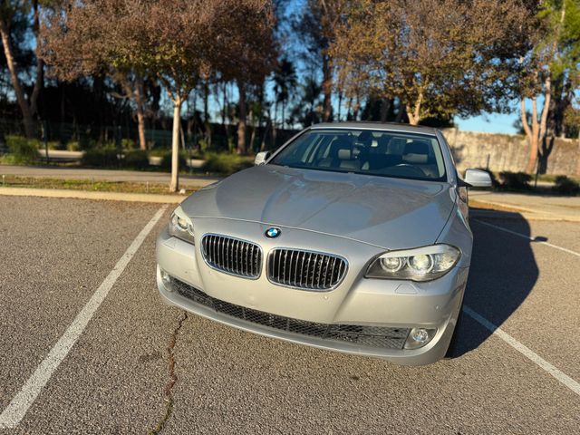 2011 BMW 5 Series 535i xDrive 2011 BMW 5 Series 535i xDrive