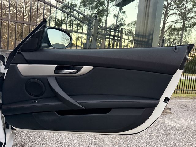 2011 BMW Z4 sDrive30i