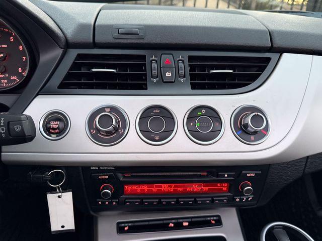 2011 BMW Z4 sDrive30i