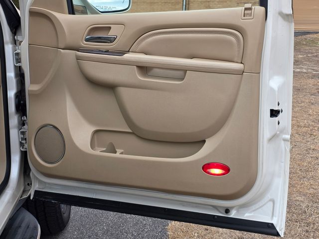 2011 Cadillac Escalade ESV Premier